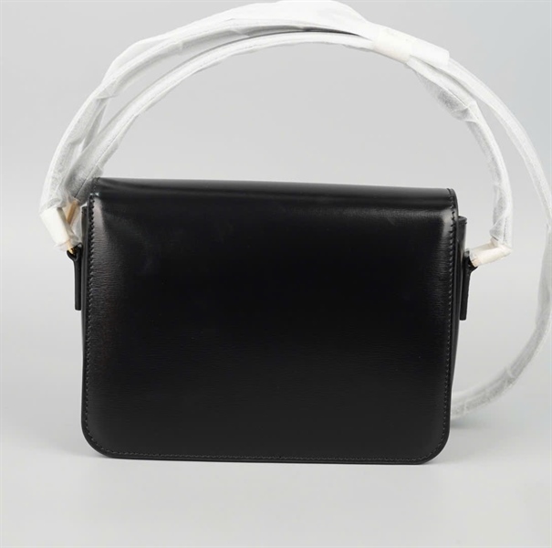 Túi Celine Triomphe đen bóng (U-RG-1204) sz18 (A-T) KG+