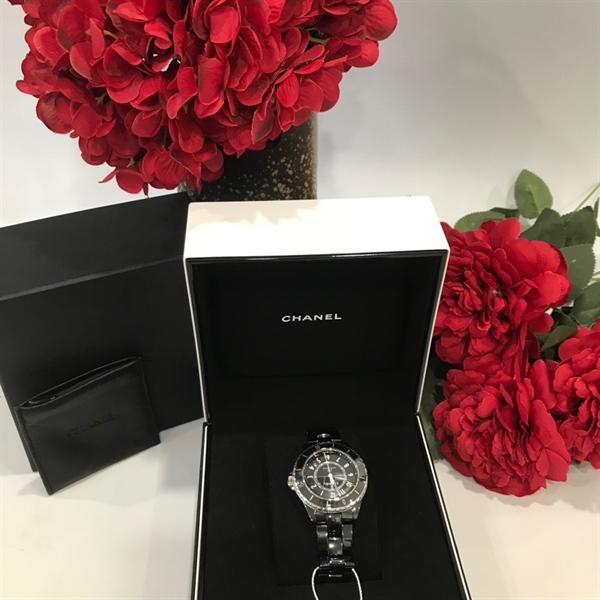 Đồng hồ Chanel