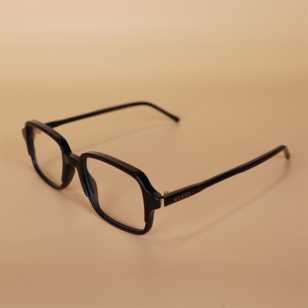 Kính GG chữ nhật gọng nhựa KG+