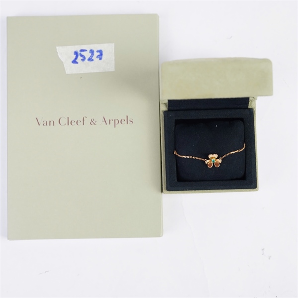 Vòng tay Van Cleef vàng đính đá xanh (JD434882) (LN) KG+