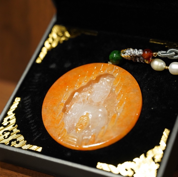 Mặt cẩm huyết 382767 KG+