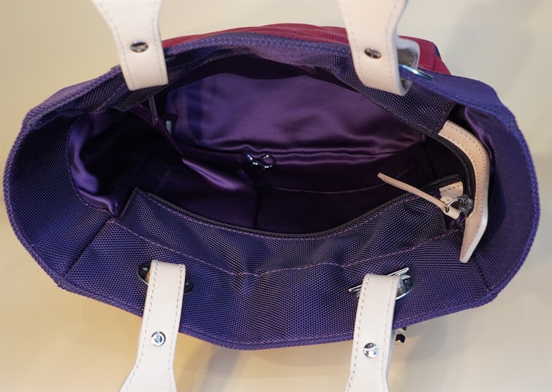 Túi Chanel đỏ phối tím+