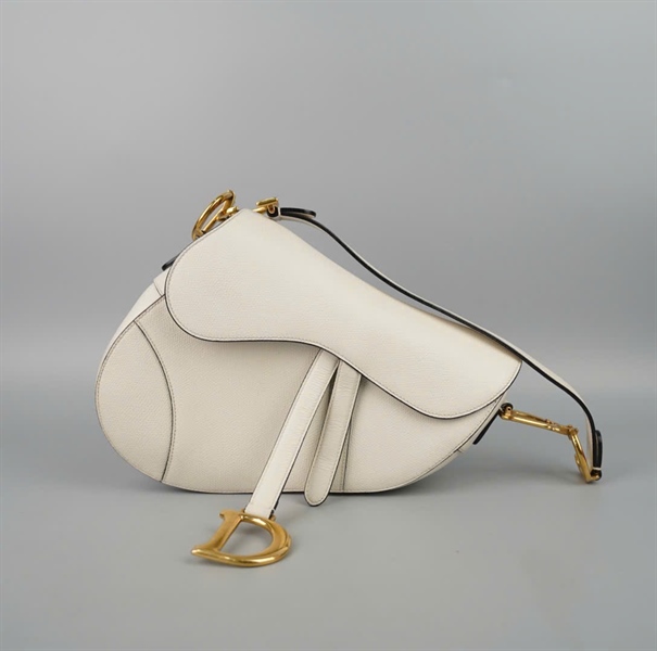 Túi Dior Saddle trắng sz24 (BMC) KG+