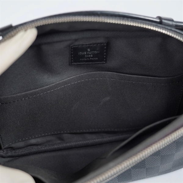 Túi LV Belt ô vuông đen sz26 KG+