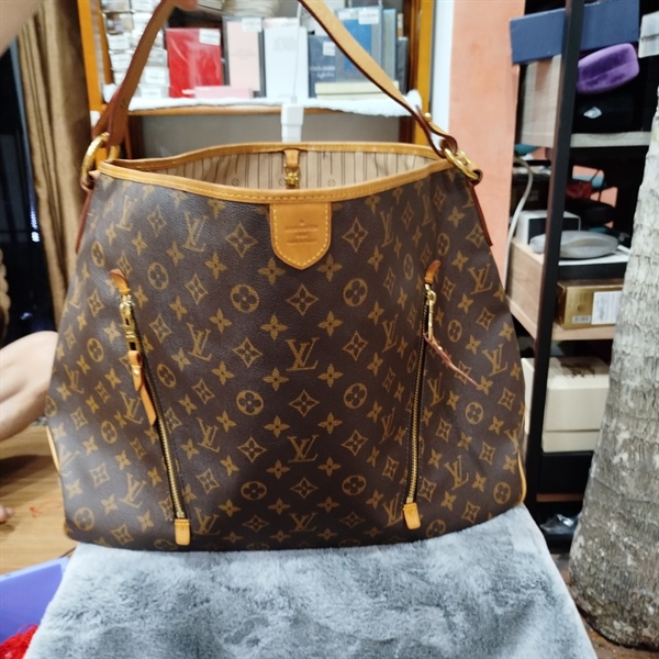 Túi LV hoa nây 2 zip trước 56cm ++