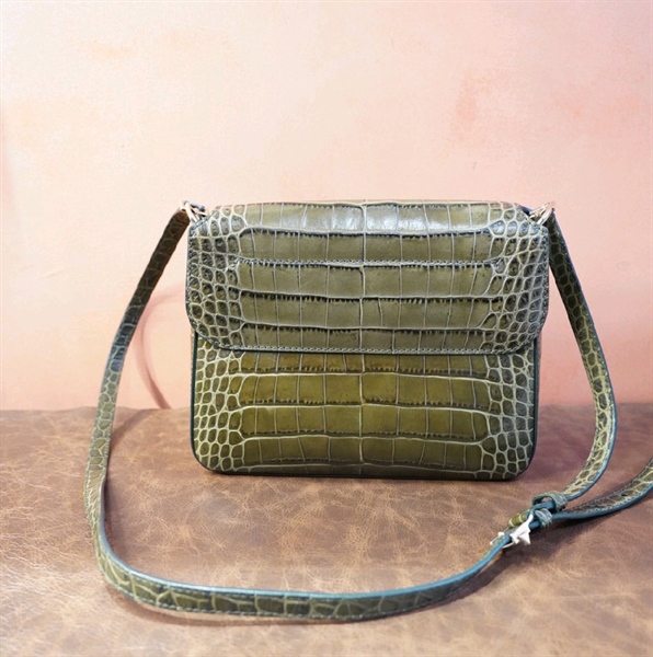 Túi Givenchi da rắn xanh KG+