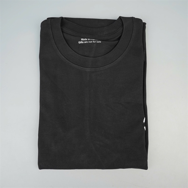 Áo thun Chanel đen cổ tròn size L +