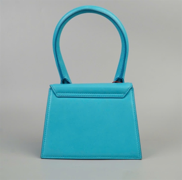 Túi Jacquemus xanh dương sz18 KG+