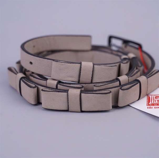Thắt lưng Valentino xám bản 1.5cm dài 88cm