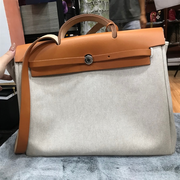 Túi Hermes kem phối cam +