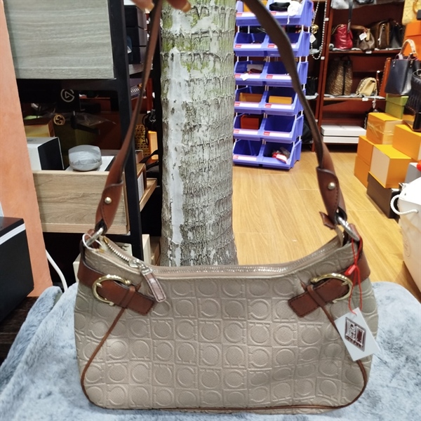 Túi Salvatove dáng thuyền +