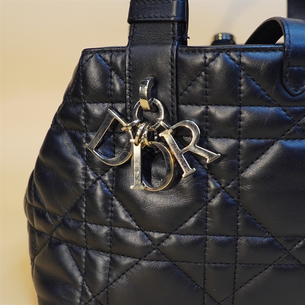 Túi Dior đen kèm pound +