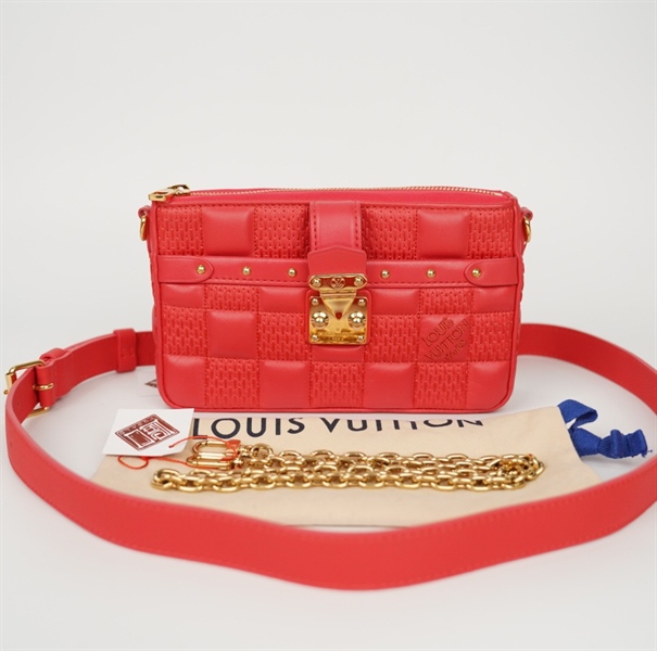 Túi LV hình chữ nhật ô vuông đỏ kèm 2 strap sz20 (BQ) KG+