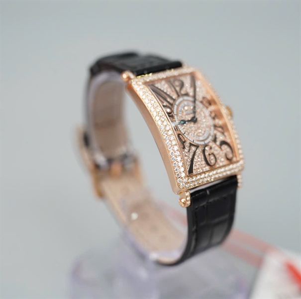 Đồng hồ Franck Muller dây đen mặt vuông đính đá (No2236) (HC) KG+