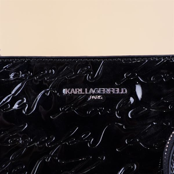 Túi Karl Lagerfeld Đen Bóng Kèm Charm KG+