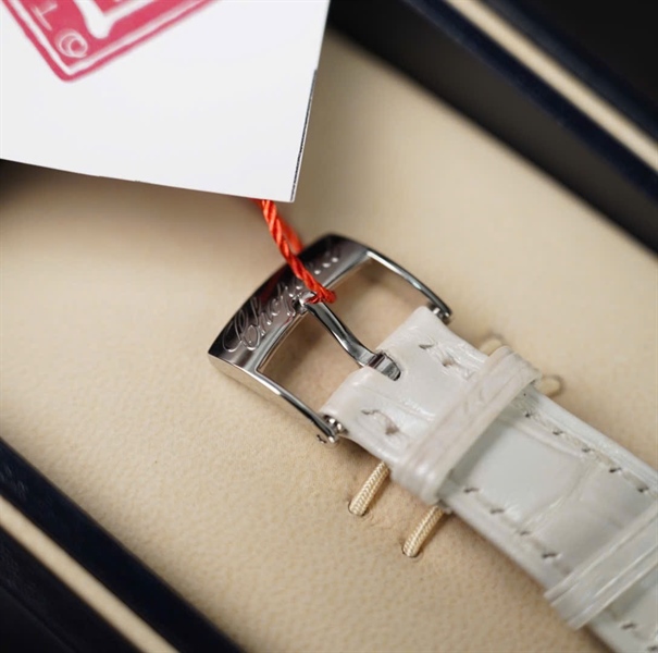 Đồng hồ Chopard mặt tròn quai trắng (163154) sz34 KG+