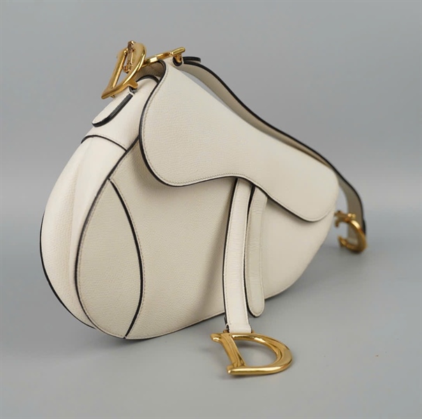 Túi Dior Saddle trắng sz24 (BMC) KG+