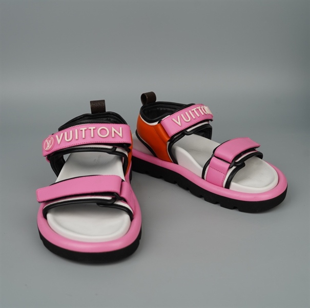 Giày LV trắng quai hồng sz35 (LN) KG+