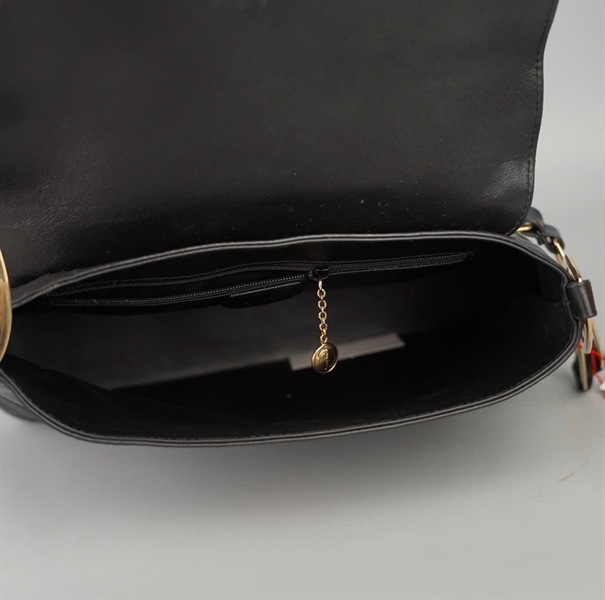Túi GG màu đen sz29 KG+