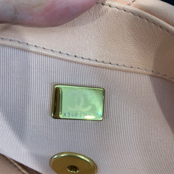 Túi Chanel 19 da cừu màu nude +