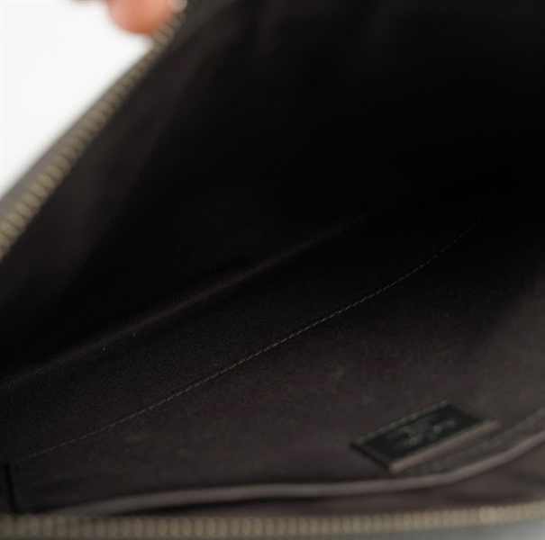 Túi LV Clutch hoa đen sz34 KG+
