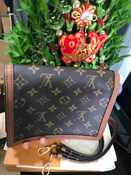 Túi LV Dauphine Hoa Nâu+