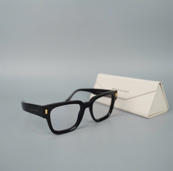 Mắt kính LV đen (Z159W93L) (HC) KG+