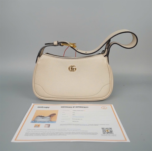 Túi GG kẹp nách trắng (739076213317) sz20 KG+