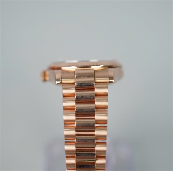Đồng hồ Rolex hồng (118235F) (HC) KG+