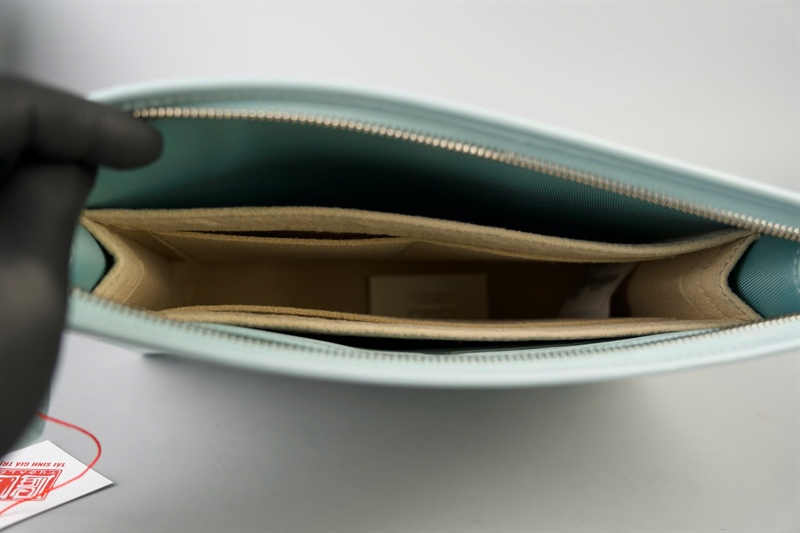 Túi LV Clutch hoa xanh có lót form sz27 KG+