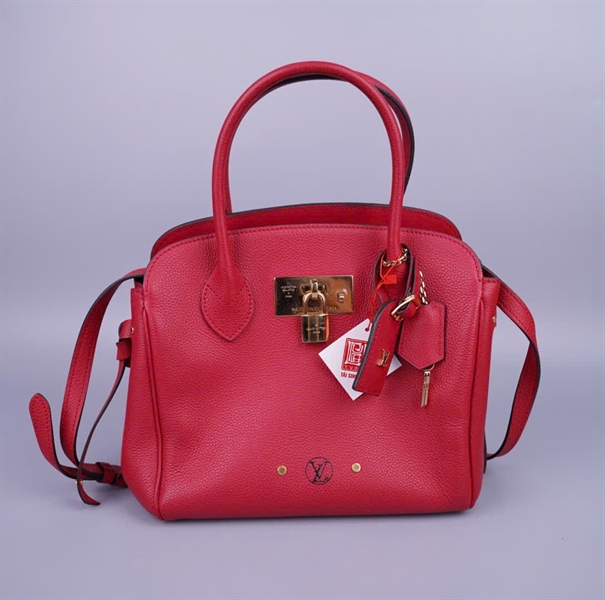 Túi LV Milia đỏ kèm ổ + chìa sz24 KG+
