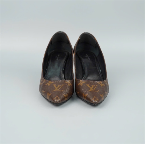 Giày LV hoa nâu sz38 cao 7p KG+