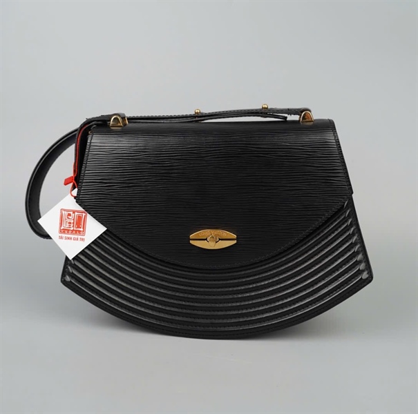 Túi LV kẹp nách đen sz27 KG+