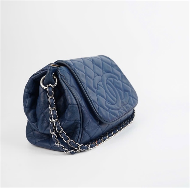 Túi xách Chanel xanh đậm KG+