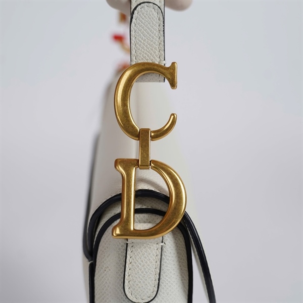 Túi Dior Saddle trắng (09-MA-0260) sz16 KG+