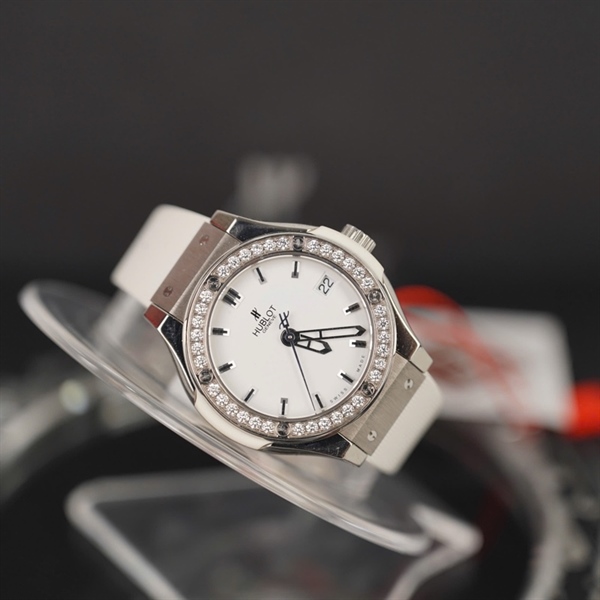 Đồng hồ Hublot trắng (921364) (HC) +