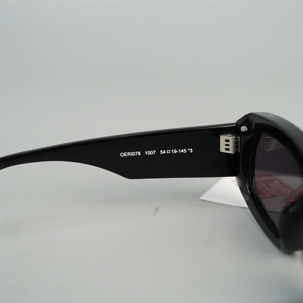 Kính Off-White đen OERI078 1007 (54-19-145) KG+